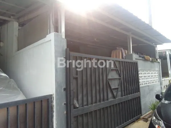 image RUMAH ASRI AMAN DAN STRATEGIS DI CLUSTER SENOPATI PARK GREN RESIDEN SETU BEKASI  (1)