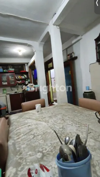 image HUNIAN NYAMAN TERAWAT COCOK UNTUK KELUARGA BESAR MAUPUN DIBUAT USAHA KOS-KOSAN DI RUNGKUT MEJOYO SURABAYA (4)