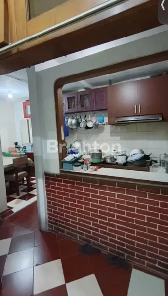 image HUNIAN NYAMAN TERAWAT COCOK UNTUK KELUARGA BESAR MAUPUN DIBUAT USAHA KOS-KOSAN DI RUNGKUT MEJOYO SURABAYA (5)