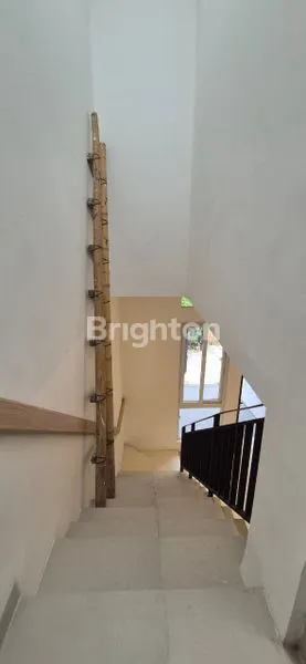 image RUMAH 2 1/2 LANTAI, DURI KEPA (3)