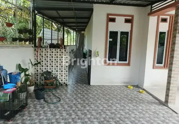 image DIJUAL RUMAH MEWAH SIAP HUNI DI TENGAH KOTA PEKANBARU (7)