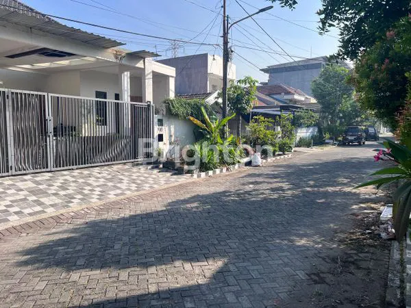 image RUNGKUT MEJOYO 10X20 SIAP PAKAI, ROW JALAN 6 METER, DEKAT UBAYA, BISA UNTUK RUMAH KOST HADAP TIMUR (3)