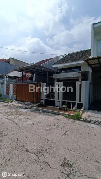 image RUMAH 1.5 LANTAI SIAP HUNI BABATAN PANTAI UTARA, DEKAT ANNYEONG MARKET, TERAWAT MINIMALIS SIAP LANGSUNG PAKAI, BISA UNTUK USAHA (1)