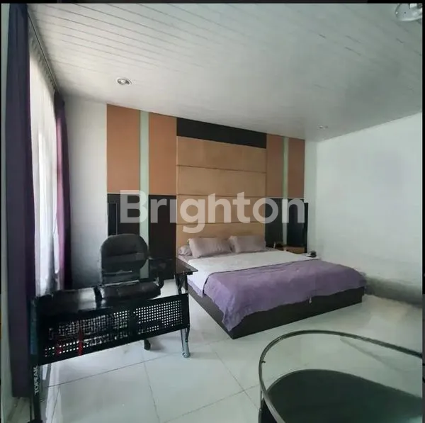 image RUMAH BESAR 3 IN 1 DI KOMPLEK HAJI KURDI, MOH TOHA (5)