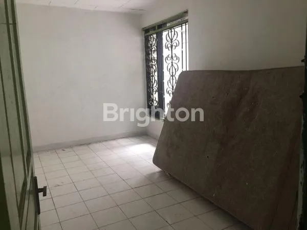 image RUMAH CANTIK  DEKAT MIM BANDUNG (6)