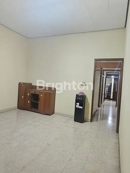 image RUMAH LUAS 495M² DI COLOMADU, STRATEGIS (7)