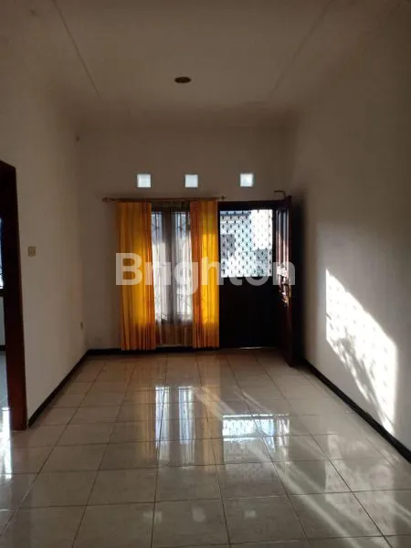 image RUMAH TERAWAT 2 LANTAI LEBAK, ONE GATE SISTEM (6)