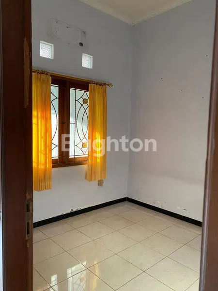 image RUMAH TERAWAT 2 LANTAI LEBAK, ONE GATE SISTEM (5)