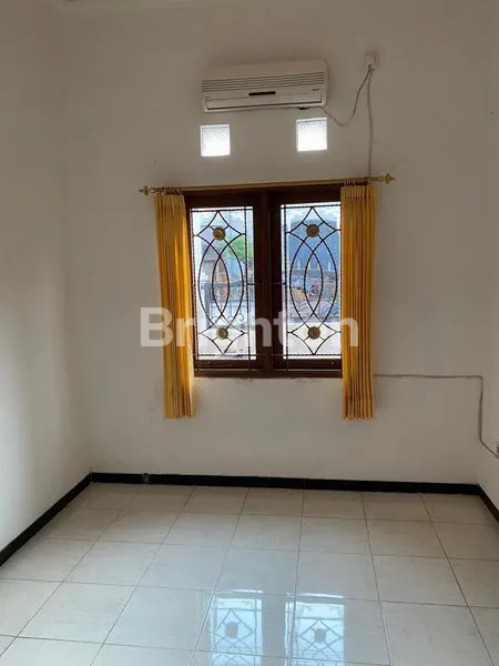 image RUMAH TERAWAT 2 LANTAI LEBAK, ONE GATE SISTEM (3)