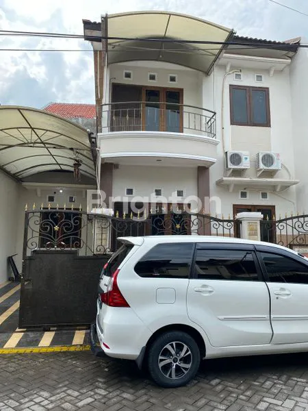 image RUMAH TERAWAT 2 LANTAI LEBAK, ONE GATE SISTEM (1)