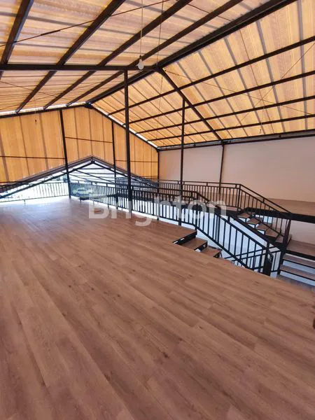 image GUDANG STRATEGIS MURAH DI PINGGIR JALAN UTAMA MAHENDRADATA (6)