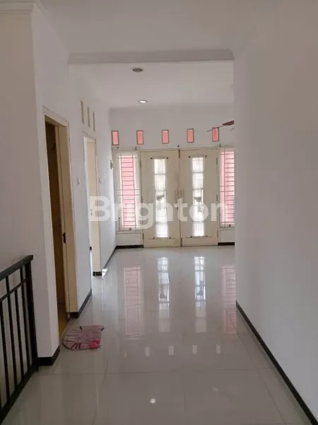 image PANTAI MENTARI MINIMALIS SIAP HUNI DEKAT RAYA KENJERAN DAN PAKUWON CITY  (8)