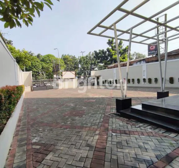 image GEDUNG 7 LANTAI DI PASAR MINGGU , JAKARTA SELATAN  (2)