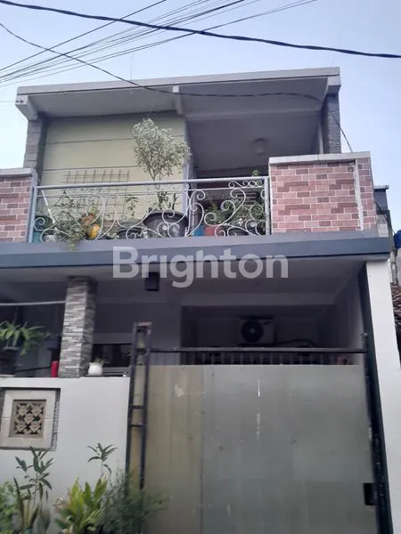 image RUMAH 2 LANTAI SHM DI BINTARO SEKTOR 9 – LOKASI STRATEGIS PONDOK AREN, TANGERANG SELATAN (2)