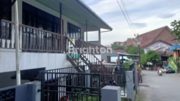 image RUMAH DUA LANTAI DIAREA PERUMNAS BATU AMPAR (8)