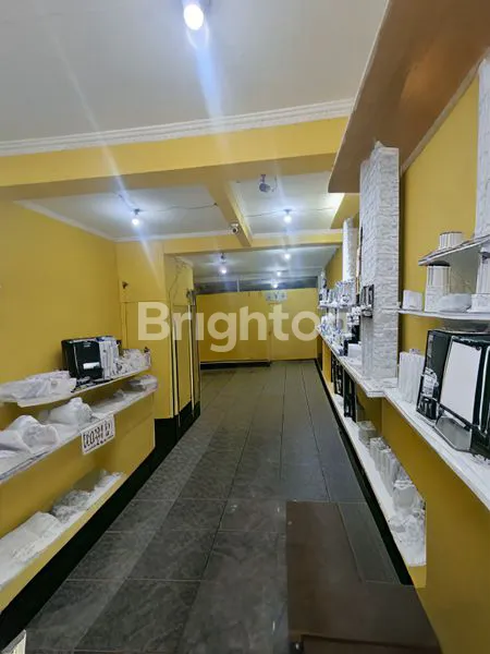 image RUANG USAHA JALAN UTAMA KOTA SOLO (5)