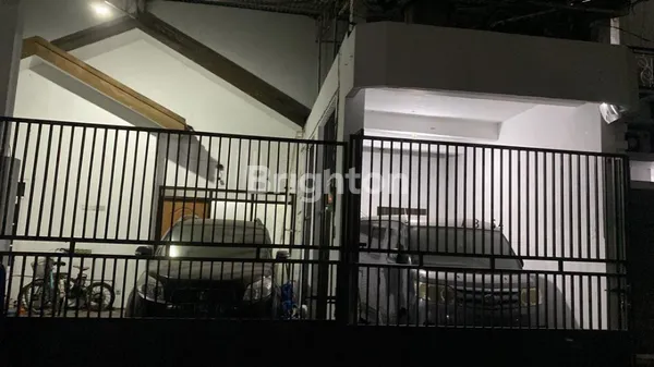 image RUMAH KLAMPIS SEMOLO SIAP HUNI, LOKASI STRATEGIS MEPET MERR, HOKKY, MANYAR, SEMOLOWARU, NGINDEN (2)