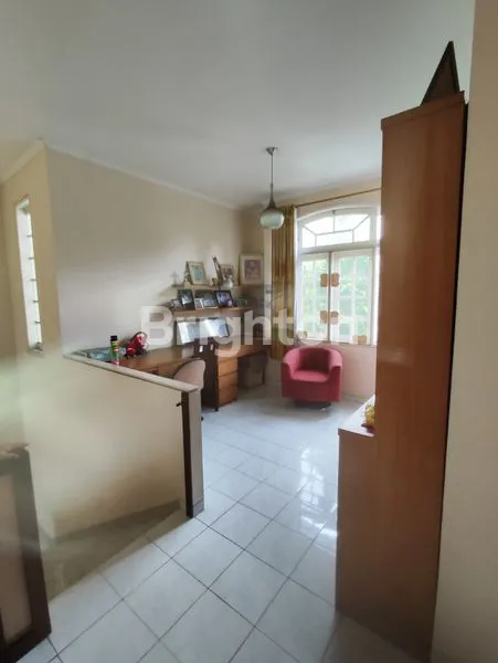 image HUNIAN PRESTISIUS DI ALAM SUTERA (5)