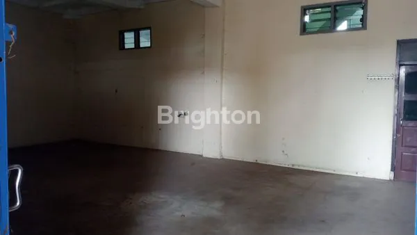 image RUKO 4 LANTAI DI PASURUAN: USAHA LANCAR, PENGINAPAN RAMAI, HARGA 12M NEGO! (4)