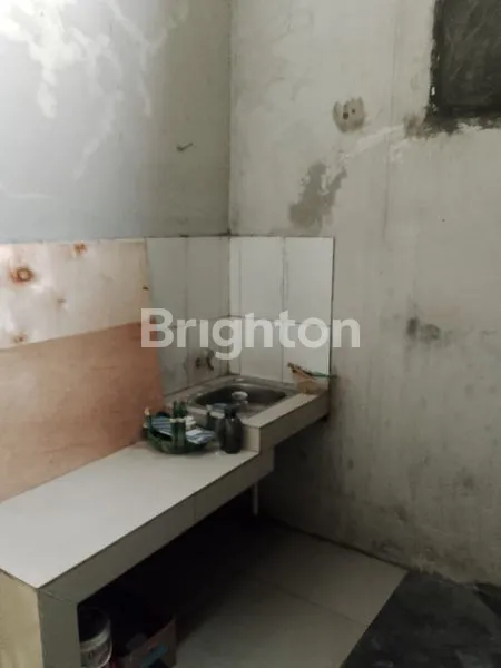 image DI SEWA RUMAH SIAP HUNI DI CIBINONG, 5 MENIT KE STASIUN BOJONG GEDE, 10 MENIT KE KANTO PEMDA CIBINONG, 15 MENIT KE TOL SIRKUIT SENTUL, 15 MENIT KE CIBINONG CITY MALL (5)