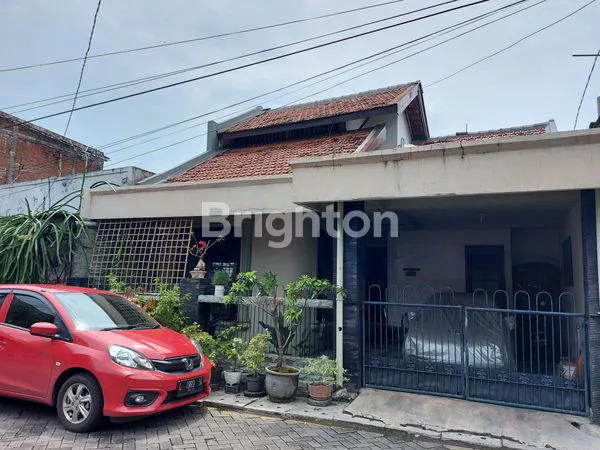 image RUMAH STANDART TERAWAT SEMAMPIR TENGAH (4)