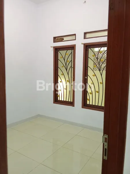 image RUMAH & 9 UNIT KONTRAKAN DI KEBUN JERUK (3)