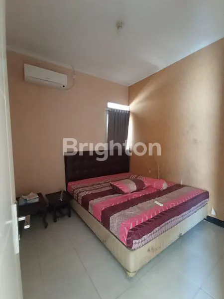 image RUMAH HOOK CLUSTER VALENCIA GARDEN, SIAP HUNI (3)