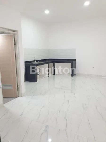 image RUMAH PLUIT KARANG MOLEK PENJARINGAN 4  LANTAI 4 X 15 SHM SELATAN (7)