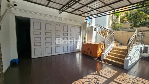 image RUMAH THE PIAZZA RESIDENCE MEDAN HELVETIA (2)