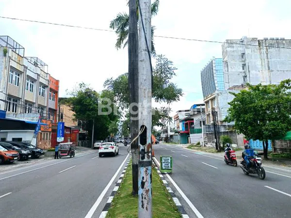 image HOT PROPERTY RUKO GANDENG JL. TEUKU AMIR HAMZAH... INTI KOTA & STRATEGIS DEKAT DENGAN SHOWROOM NISSAN & SHOWROOM MERCEDES BENZ  (3)