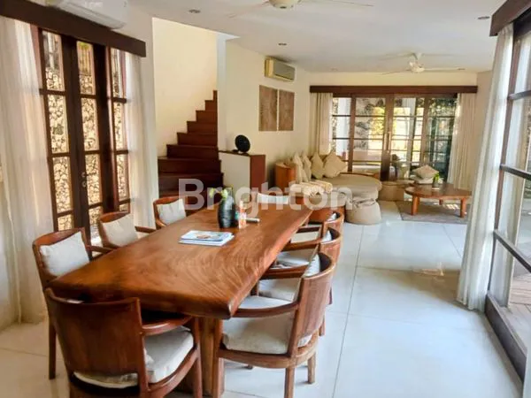 image FOR RENT - 2 BEDROOM VILLA IN SEMINYAK (5)