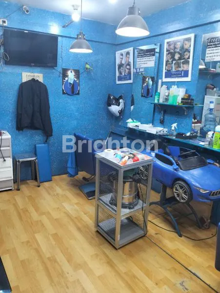 image DISEWAKAN KIOS ATAU TOKO UNTUK USAHA, LOKASI RAMAI PENGUNJUNG DAN BANYAK JENIS USAHA DISEKITAR – MENCENG , TEGAL ALUR , KALIDERES , JAKARTA BARAT (2)