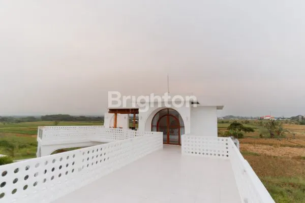 image VILLA MEWAH DENGAN SPEKTAKULAR VIEW SAWAH,GUNUNG DAN LAUT DI KELATING TABANAN (5)