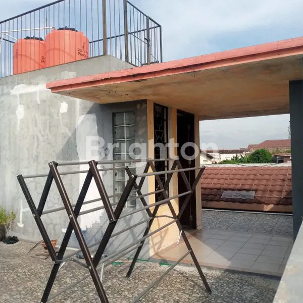 image KOS MUSLIMAH 16 KAMAR AKTIF DI SOLOBARAT (8)