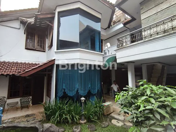 image RUMAH HOOK 2 LT DALAM KOMPLEK CANTIK MODERN DUREN SAWIT JAKARTA TIMUR STRATEGIS BEBAS BANJIR (2)