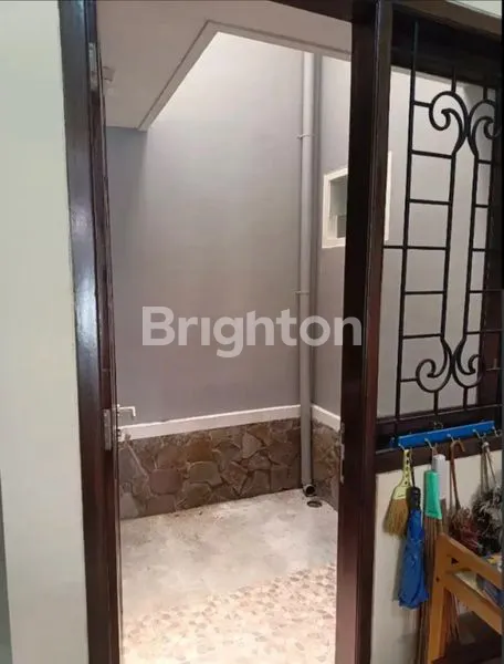 image RUMAH NYAMAN DI AREA TENGAH KOTA MALANG (7)