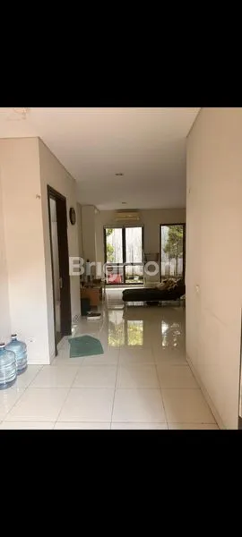 image HUNIAN NYAMAN 4 KT DI BSD SEMI FURNISHED, LT 144M² (2)