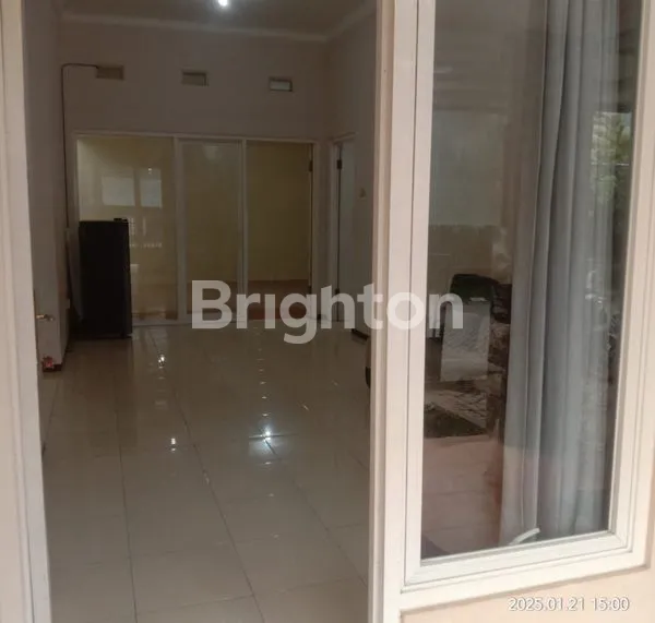 image RUMAH NYAMAN DI AREA TENGAH KOTA MALANG (2)