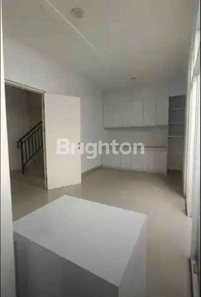 image RUMAH CLUSTER HOOK MURAH SIAP HUNI DI GRAND WISATA - BEKASI  (5)