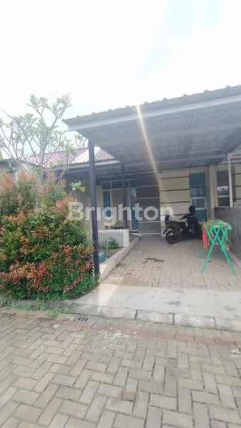 image HUNIAN STRATEGIS DE BOTANICA, AKSES MUDAH (1)