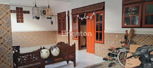image RUMAH SHM HARGA NEGO RUNGKUT (4)