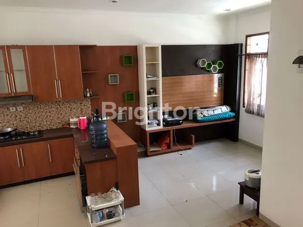 image TURUN HARGA ! RUMAH MEWAH 2 LANTAI FURNISHED DI DAGO (4)