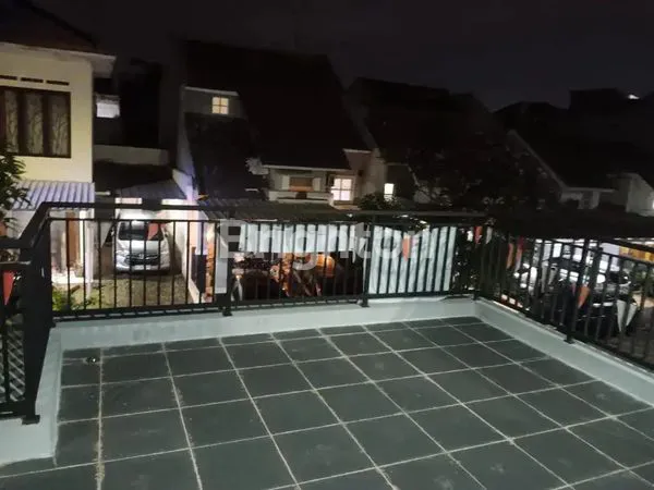 image RUMAH DI KOTA WISATA NYAMAN DAN TENANG DG 2 BALCONY (7)