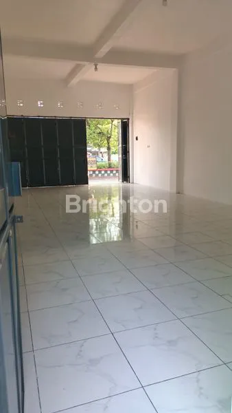 image SEWA RUKO NGAWI TENGAH KOTA, HARGA MENARIK (2)