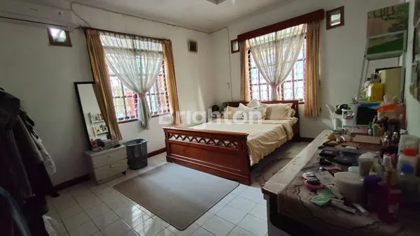 image RUMAH DI JALAN TURANGGA KOTA BANDUNG LUAS BISA UNTUK INVESTASI (4)