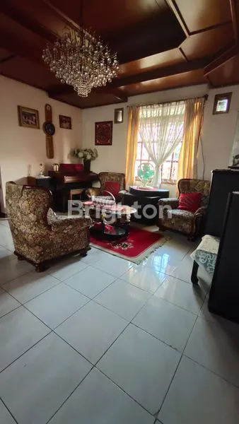 image RUMAH DI JALAN TURANGGA KOTA BANDUNG LUAS BISA UNTUK INVESTASI (2)