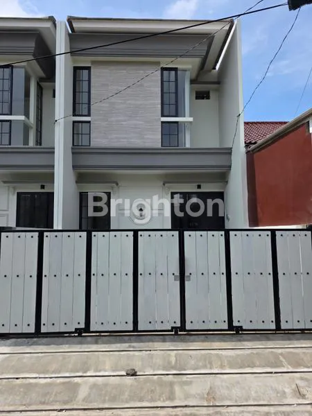 image RUMAH BARU 2 LANTAI DI BARUK UTARA (1)