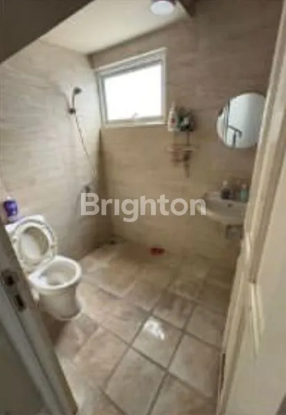 image RUMAH CANTIK DI PINEWOOD CLUSTER MALBERY – BANJAR WIJAYA TANGERANG | HADAP SELATAN & FULL FURNISH (4)