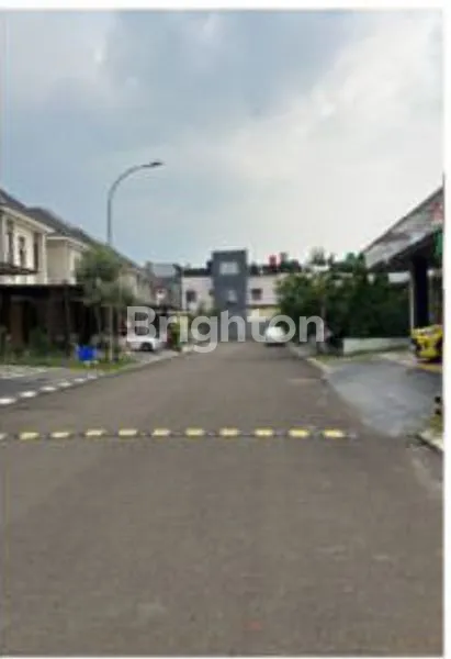 image RUMAH CANTIK DI PINEWOOD CLUSTER MALBERY – BANJAR WIJAYA TANGERANG | HADAP SELATAN & FULL FURNISH (2)