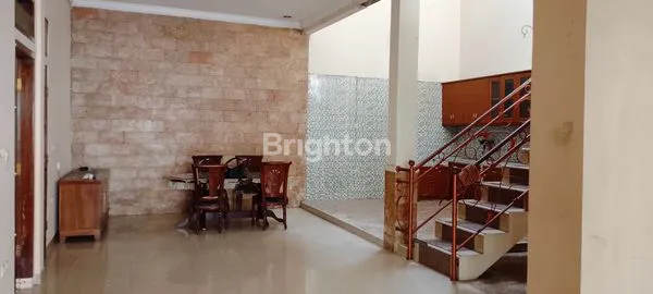 image RUMAH 2 LANTAI DI JALAN PERHUBUNGAN, RAWAMANGUN - JAKARTA TIMUR (5)